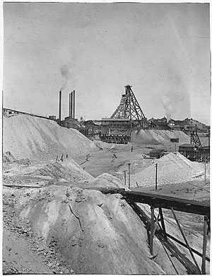     Copper King William Clark's Colorado Smelter and Butte Reduction Works was the largest ore-processing facility in Butte around the turn of the 20th century. Here and at right, the facility and the mine tailings waste it generated can be seen circa 1906.